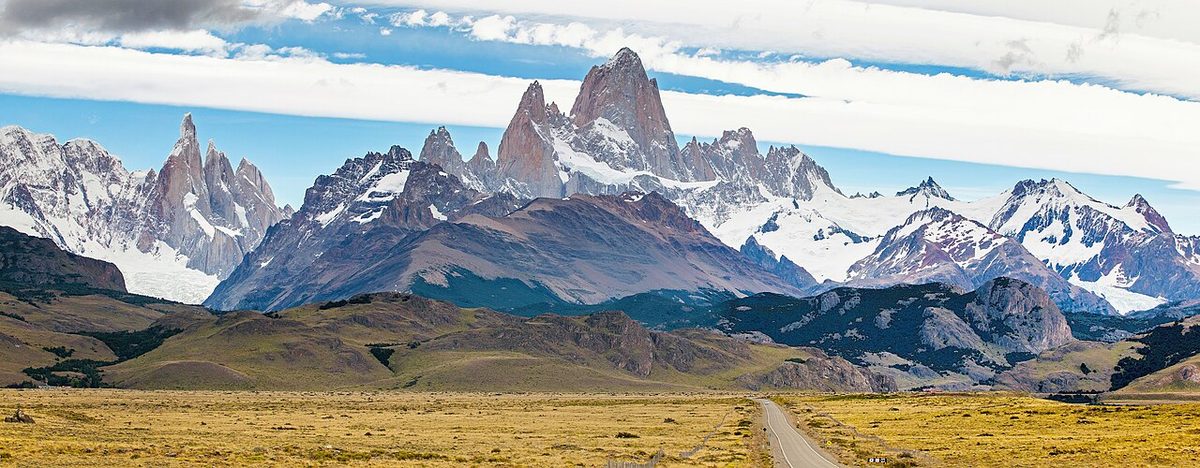 Panorama of the Fitz Roy and Cerro Torre massifs seen together from the Loma del Pliegue Tumbado ridge near El Chalten