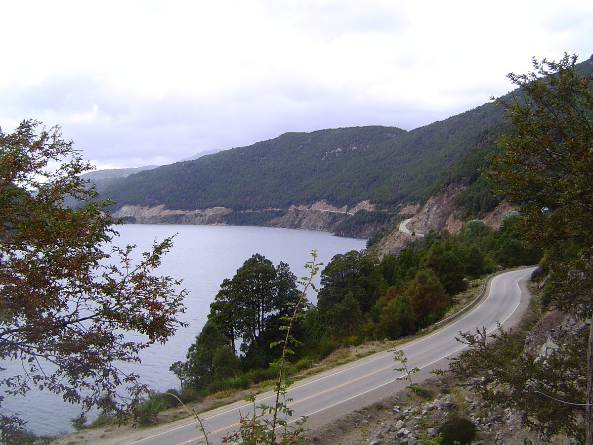 Lake and forest scenery along the Seven Lakes Route north of Bariloche