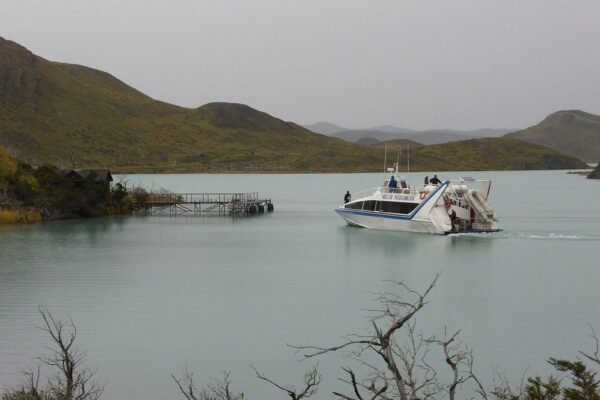 The Hielos Patagónicos catamaran crossing Lago Pehoé in Torres del Paine, the boat link to the Paine Grande refugio and campsite